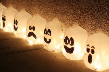 Halloween Ghost Jugs