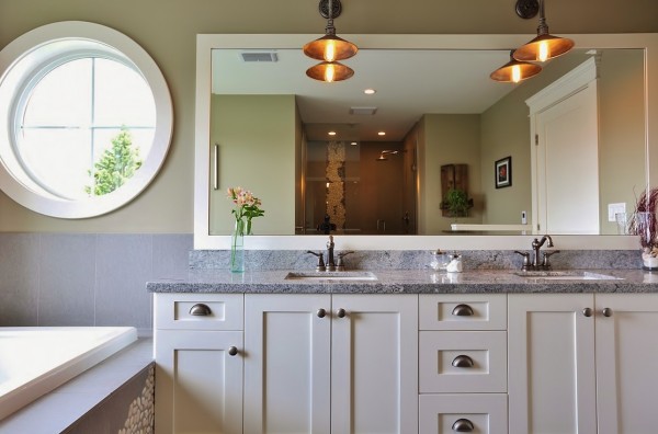 East 7th Master Bathroom 3