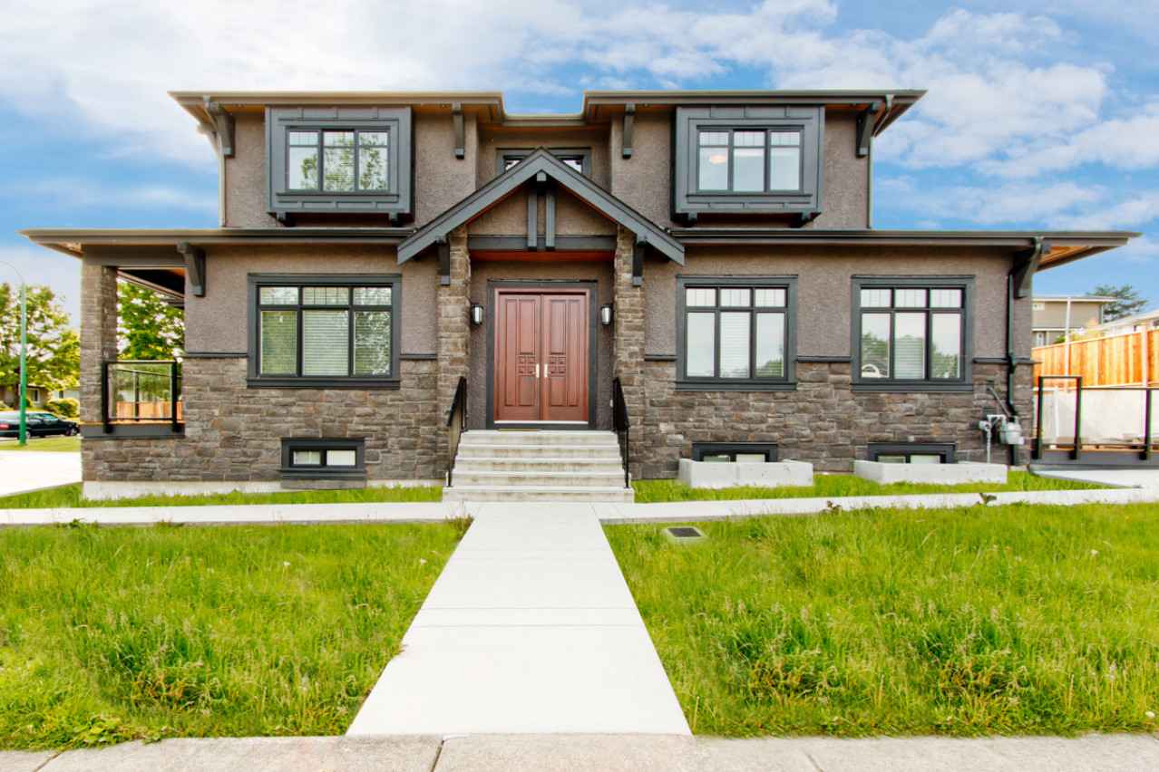 Forest Street - Burnaby Custom Built Home