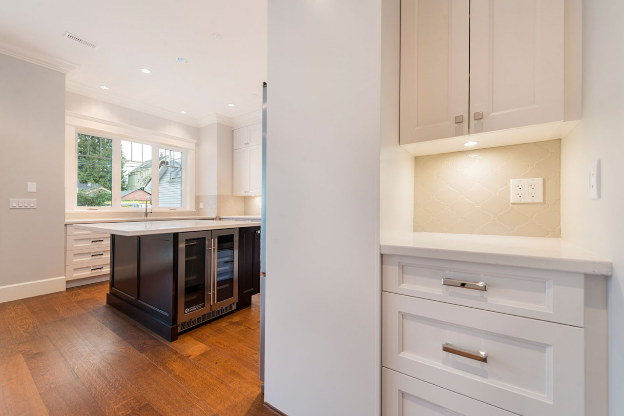 Mount Pleasant, Vancouver Custom Home Kitchen Alcove