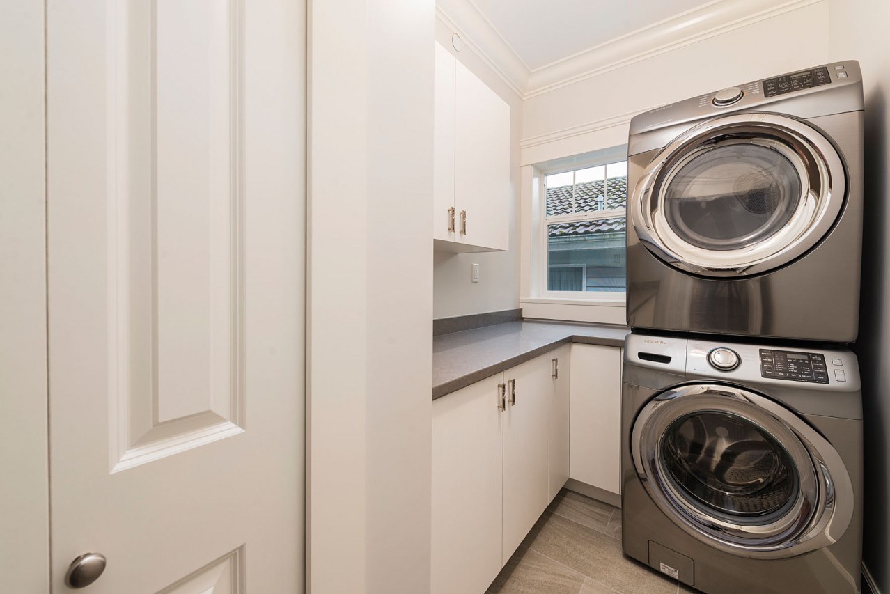 Mount Pleasant, Vancouver Custom Home Laundry Room 