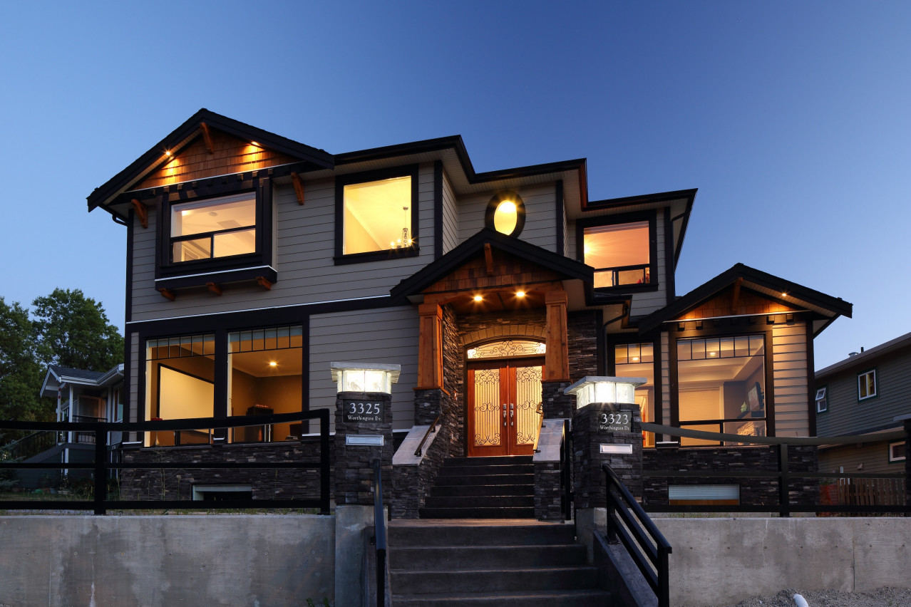 Worthington, Vancouver Custom Home