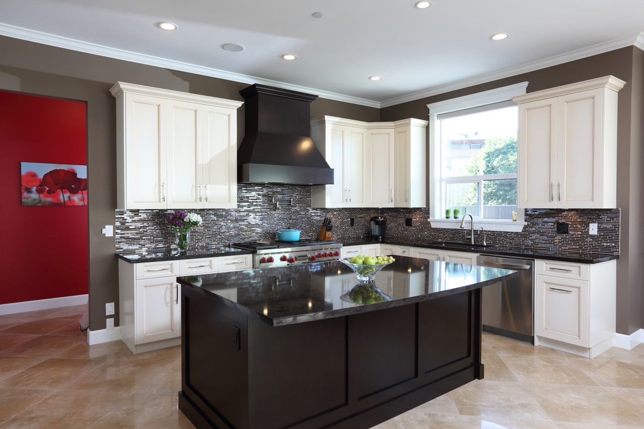 Worthington Kitchen 1