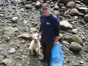 Great Canadian Shoreline Cleanup, Wallmark Homes Cleans up Second Beach