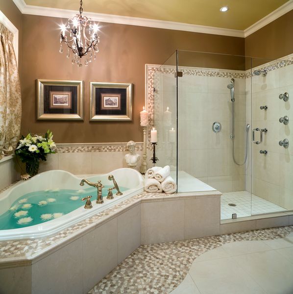 Wallmark Homes designer bathroom